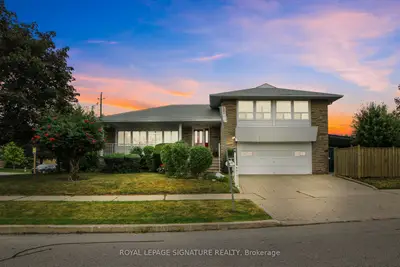 Detached in Toronto