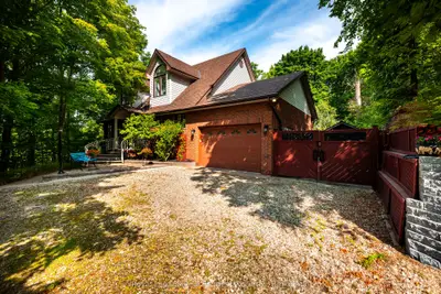 Detached in Halton Hills