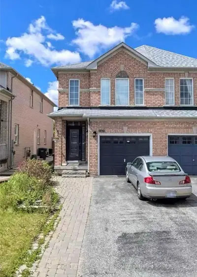 Semi-Detached in Mississauga