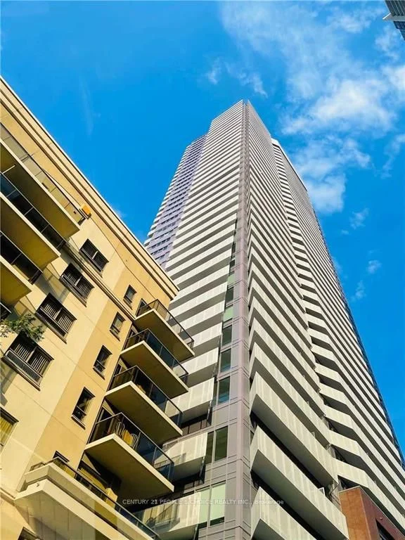 4065 Confederation Parkway 4301, Mississauga, On L5b 0l4