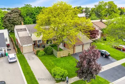 Semi-Detached in Mississauga