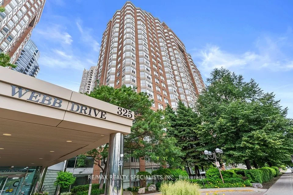 325 Webb Drive 1208, Mississauga, On L5b 3z9