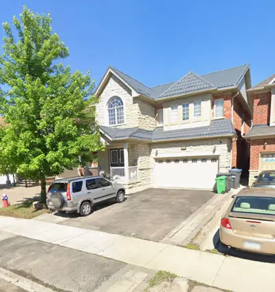 Detached in Brampton