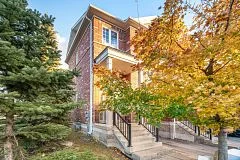 7160 Triumph Lane, Mississauga, On L5n 0c5
