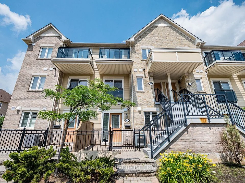 4975 Southampton Drive 343, Mississauga, ON L5M 8C6
