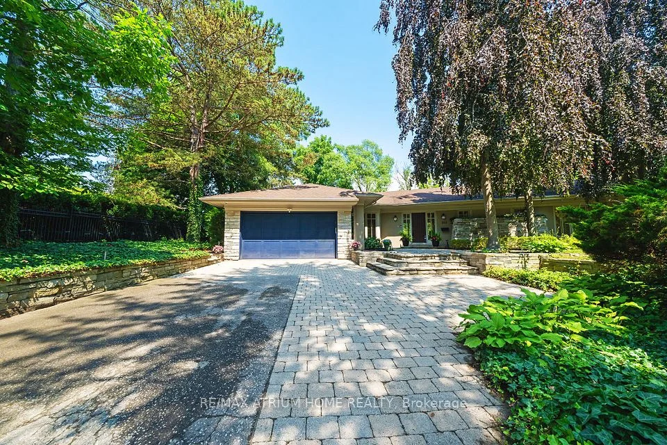 223 Trelawn Avenue, Oakville, On L6j 4r3