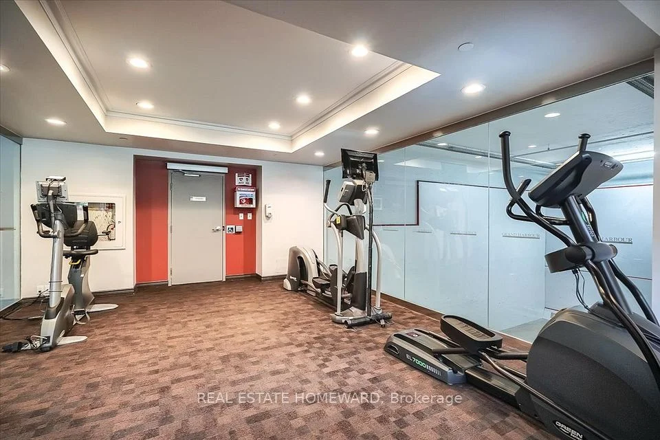 2285 Lake Shore Boulevard W 203, Toronto W06, ON M8V 3X9