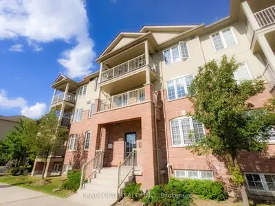 Condo Townhouse in Toronto