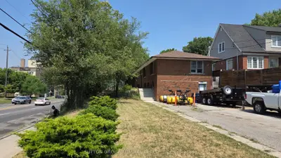 Detached in Toronto