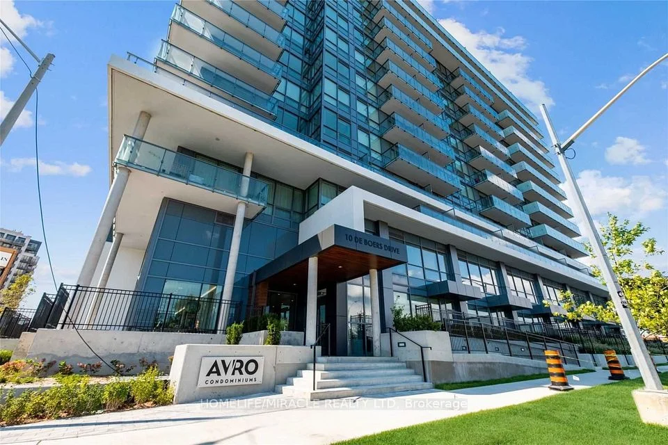 10 De Boers Drive 603, Toronto W05, ON M3N 0L6