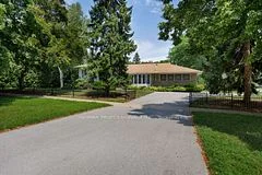 1441 Clarkson Road N, Mississauga, ON L5J 2W7