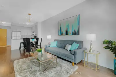 Condo Apartment in Mississauga