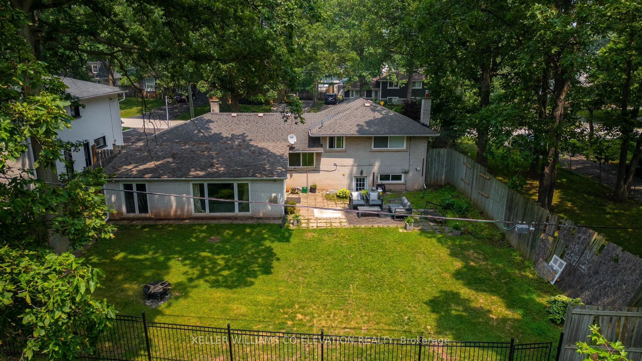 548 Swann Drive, Oakville, ON L6L 3X1