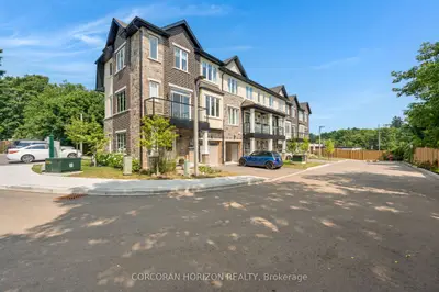 Att/Row/Townhouse in Halton Hills