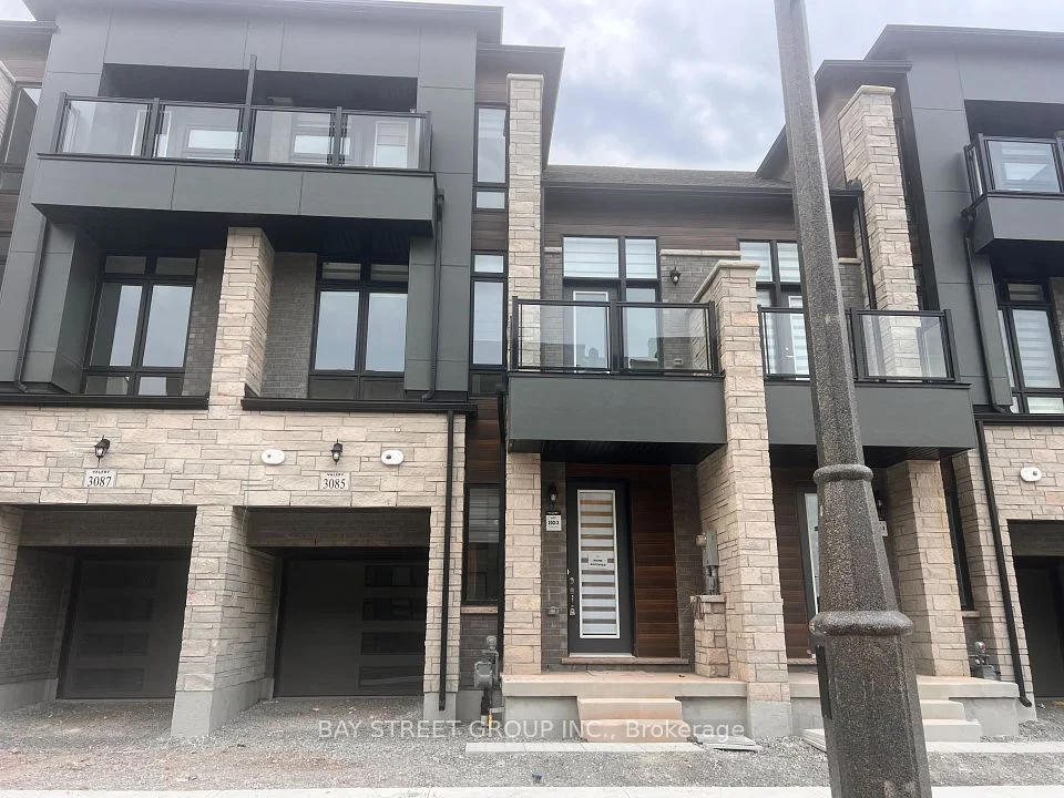 3085 Perkins Way, Oakville, ON L6H 7Z5
