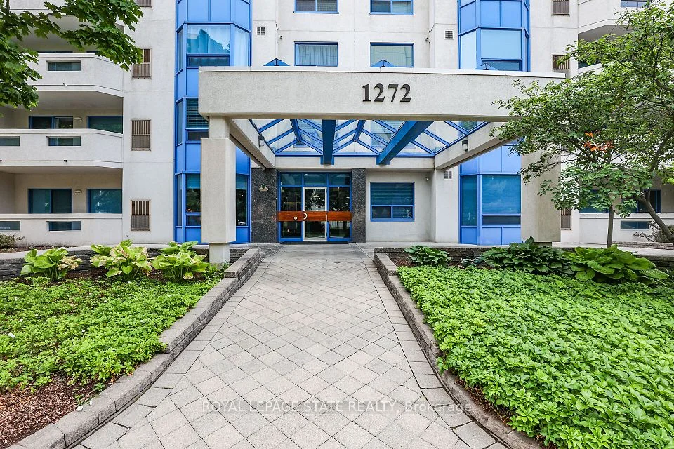 1272 Ontario Street 202, Burlington, ON L7S 2L8