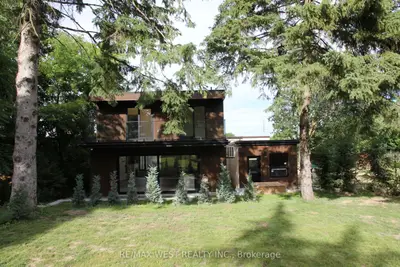 Detached in Toronto
