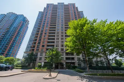 Condo Apartment in Toronto