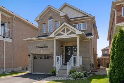 Detached in Halton Hills