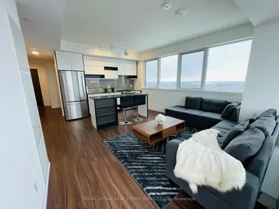 Condo Apartment in Mississauga