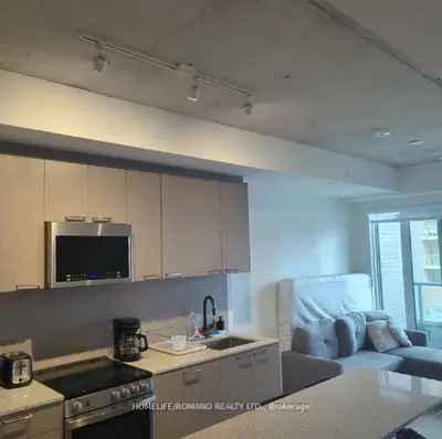 Condo Apartment in Toronto