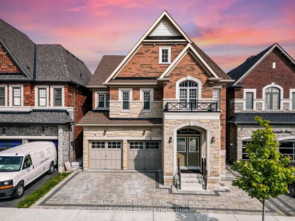 4 WAINWRIGHT Drive, Brampton, ON L7A 0C7