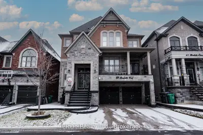 Detached in Brampton