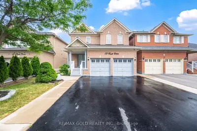 Detached in Brampton