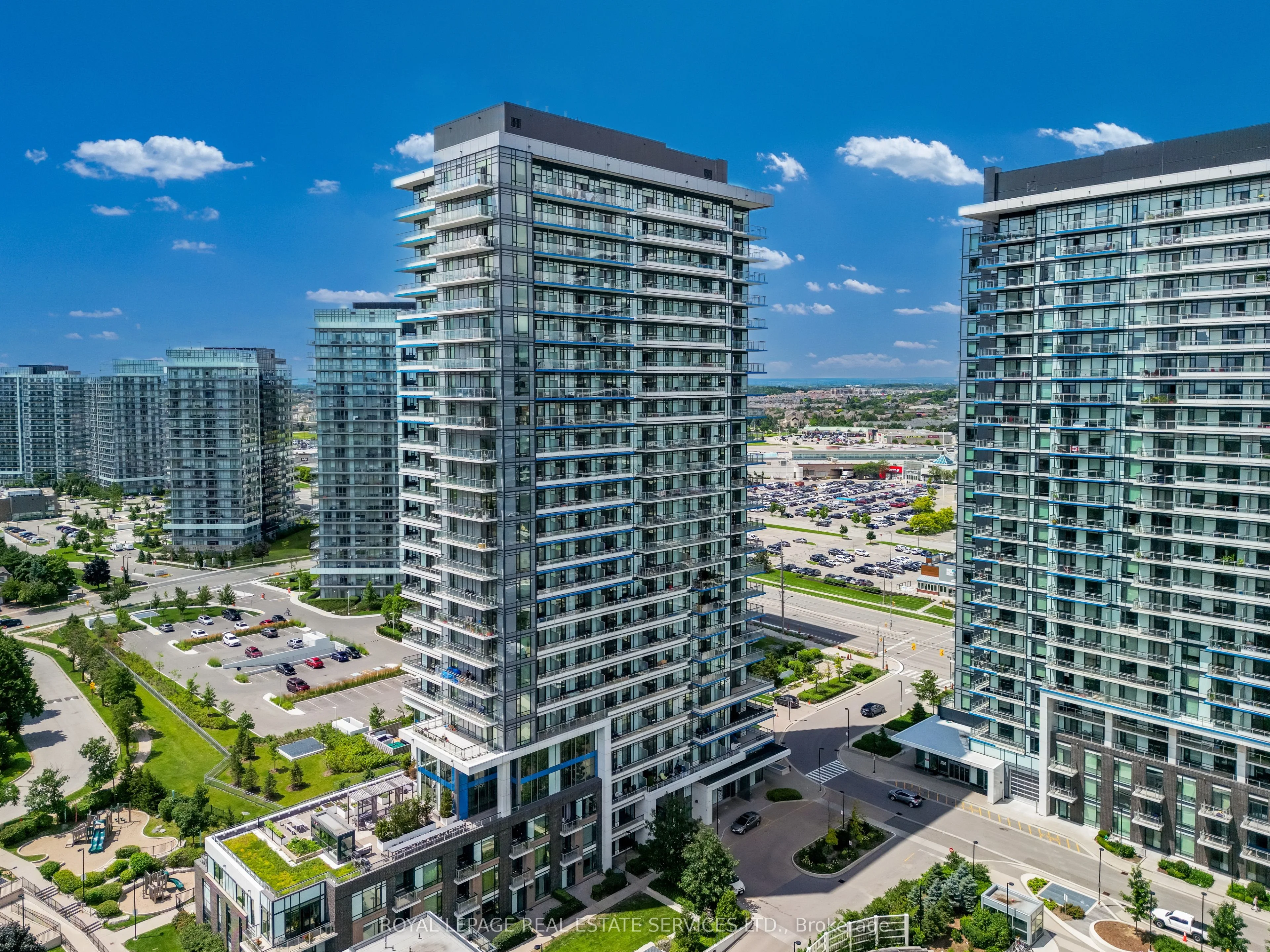2560 Eglinton Avenue W 1006, Mississauga, ON L5M 0Y3