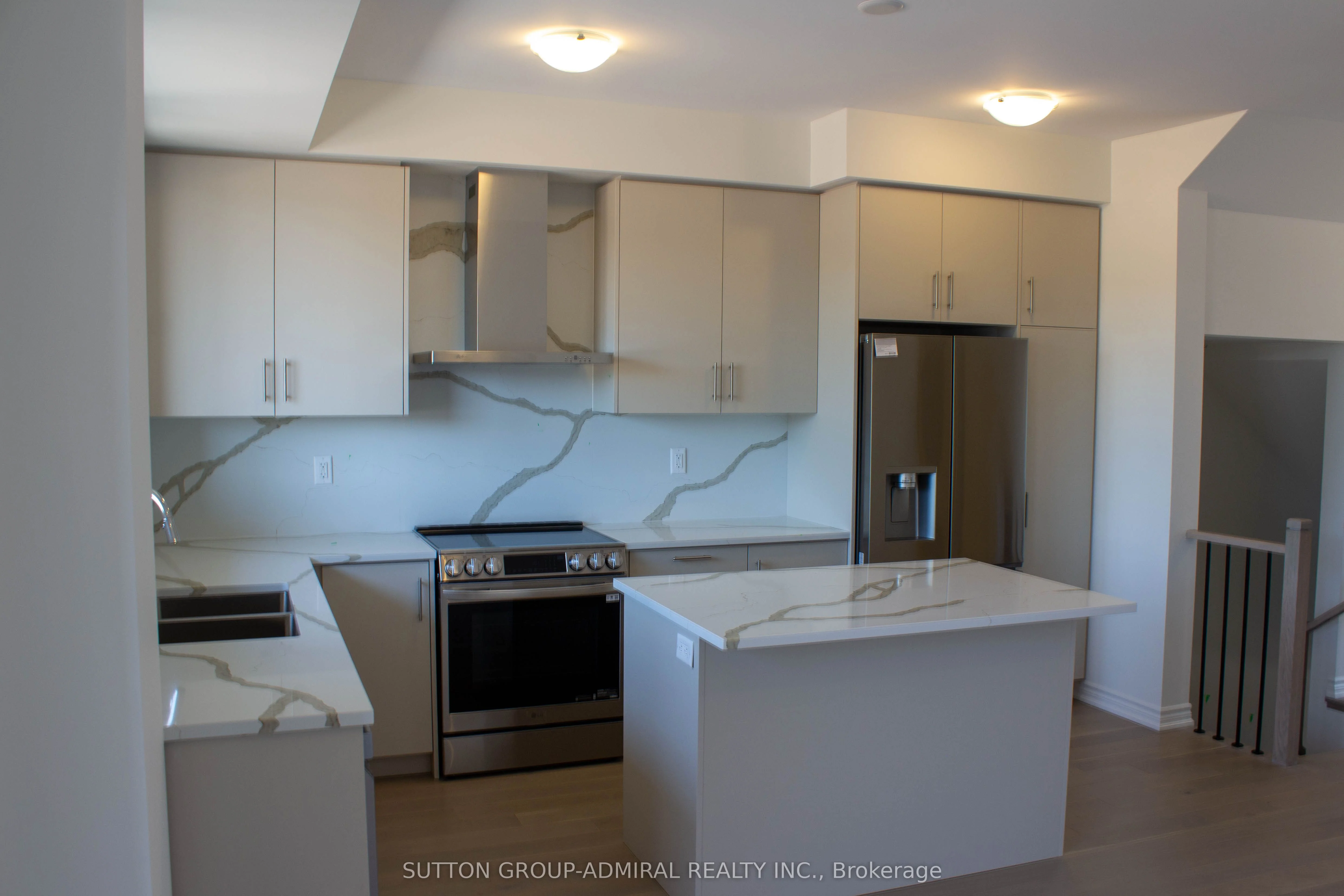 1123 WHEAT BOOM Drive, Oakville, ON L6H 7H5