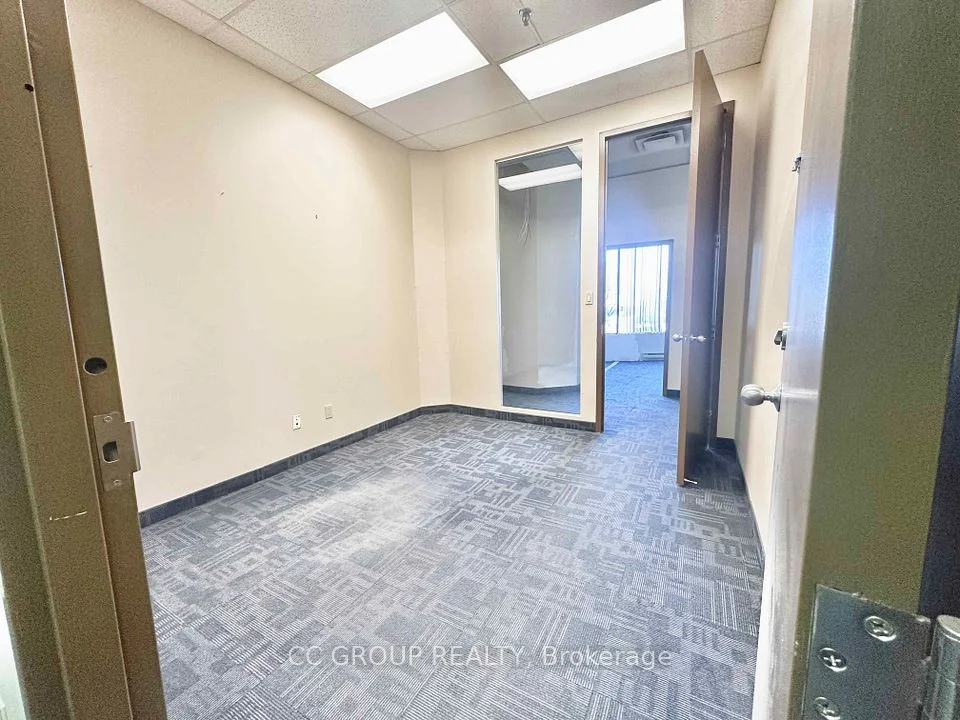 2660 Meadowvale Boulevard 3, Mississauga, ON L5N 6M6