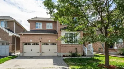 Detached in Brampton