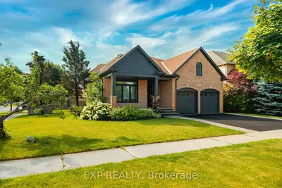 Detached in Burlington