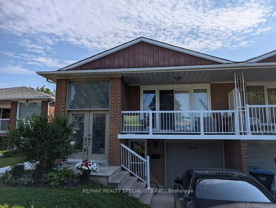 3582 Birchmeadow Crescent Lower, Mississauga, ON L4Y 3R7