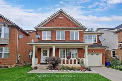 Detached in Oakville