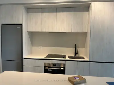 Condo Apartment in Mississauga