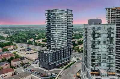 Condo Apartment in Brampton