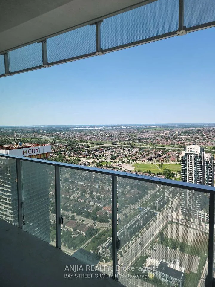 3883 quartz Road 4801, Mississauga, ON L5B 0M4