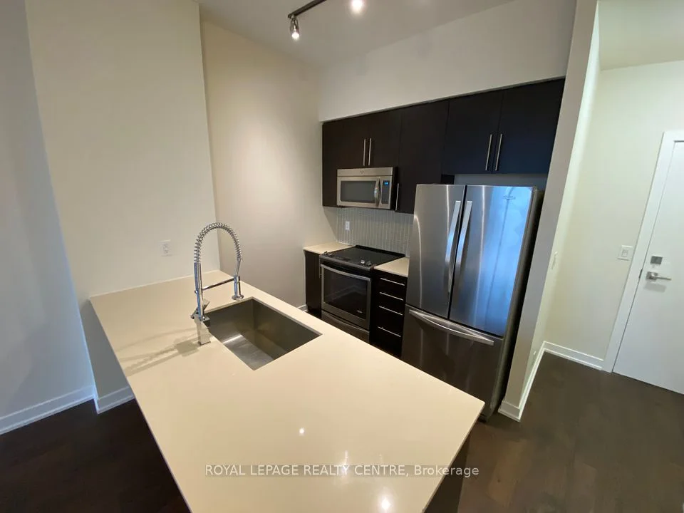 510 Curran Place 607, Mississauga, On L5b 0j8