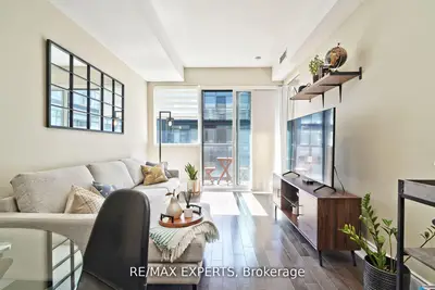 Condo Apartment in Toronto
