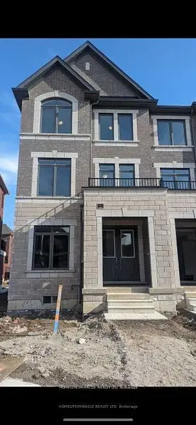 Att/Row/Townhouse in Caledon
