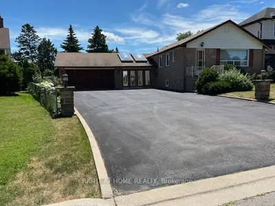 Detached in Mississauga