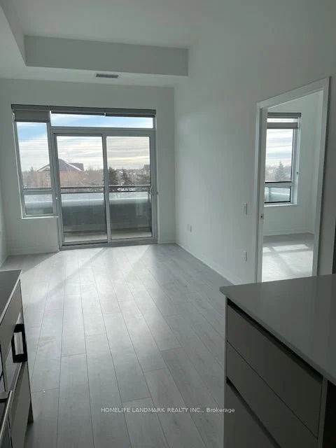 395 Dundas Street W 216, Oakville, ON L6M 5R8