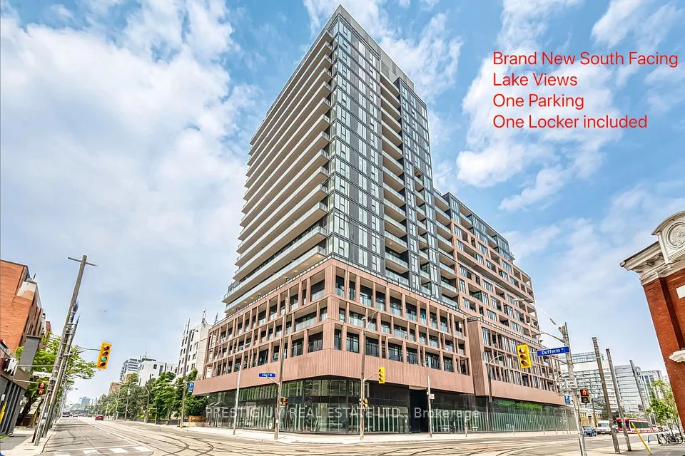 1182 King Street W 1211, Toronto W01, ON M6K 1E6
