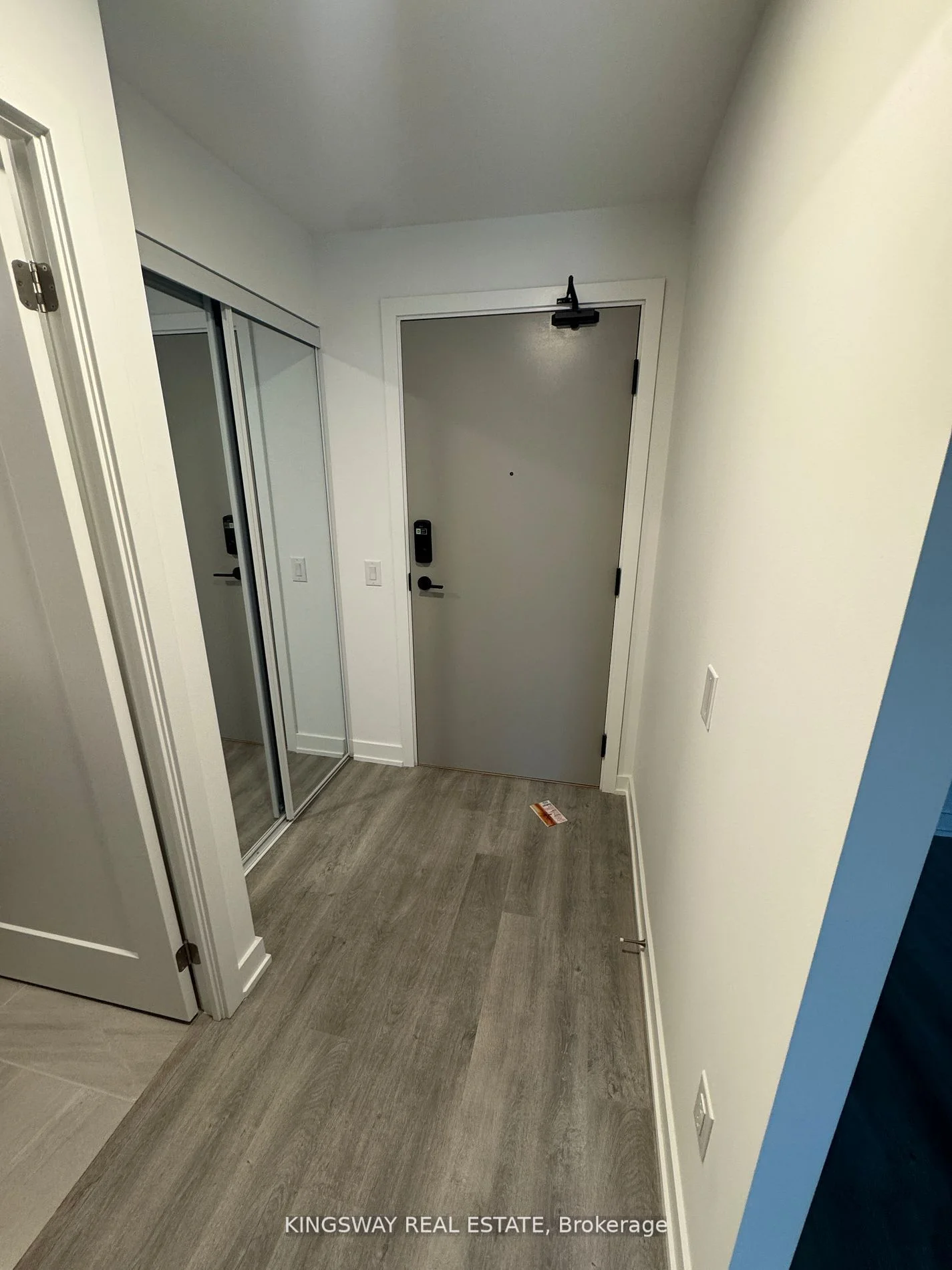 5105 Hurontario Street 515, Mississauga, On L4z 3x7