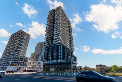 Condo Apartment in Brampton