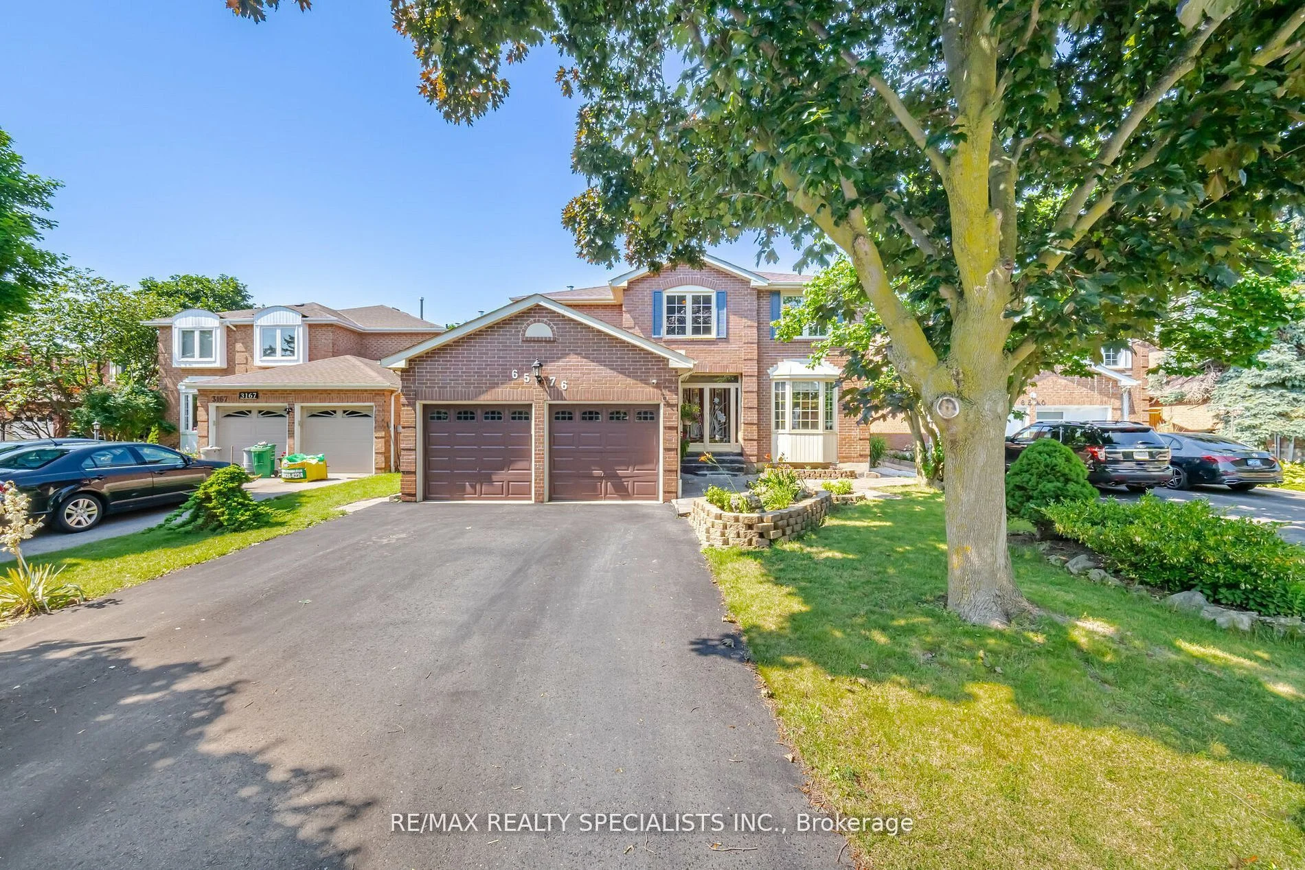 6576 Miller's Grove, Mississauga, ON L5N 4R7