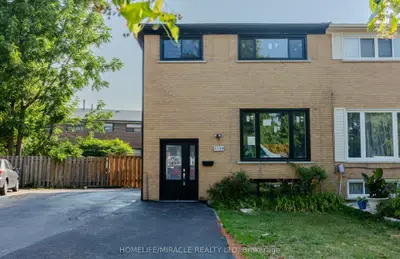 Semi-Detached in Mississauga