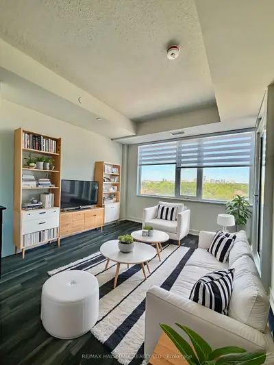 Condo Apartment in Toronto