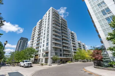 Condo Apartment in Toronto
